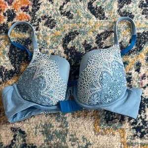 Victorias Secret lined bra